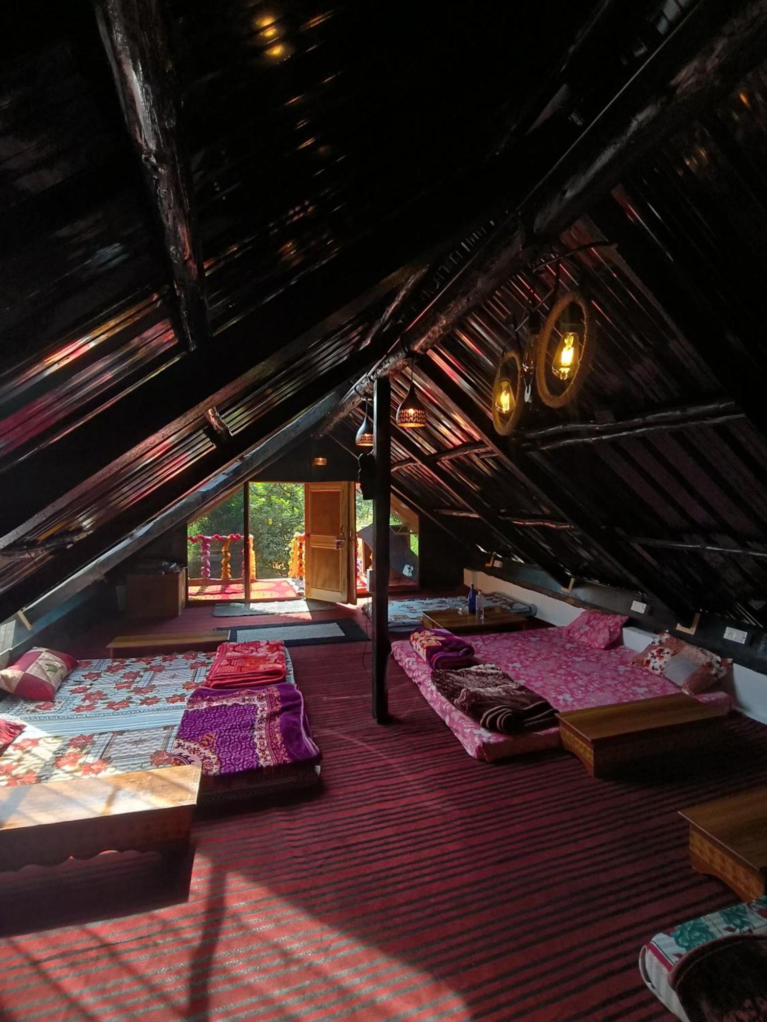 Hostel Stoner'S Delight Kulu Exteriér fotografie